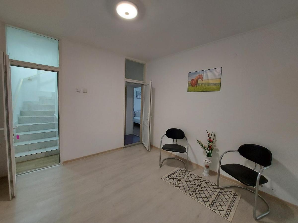 شقة Casa Yuppy Du Ieşelniţa الغرفة الصورة