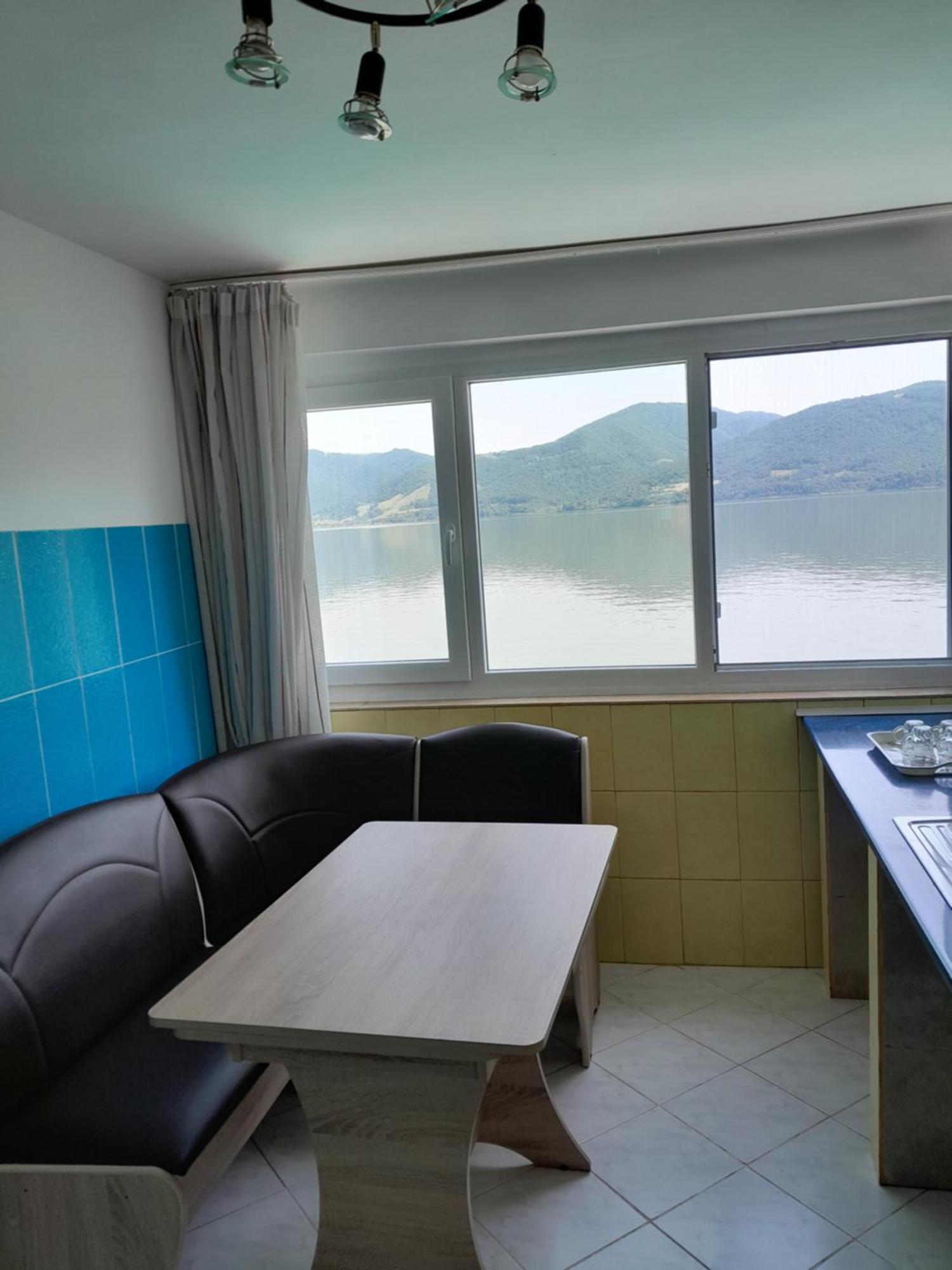 شقة Casa Yuppy Du Ieşelniţa الغرفة الصورة